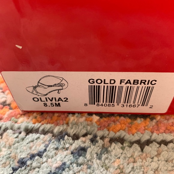 Guess Gold Heels - Picture 8 of 8